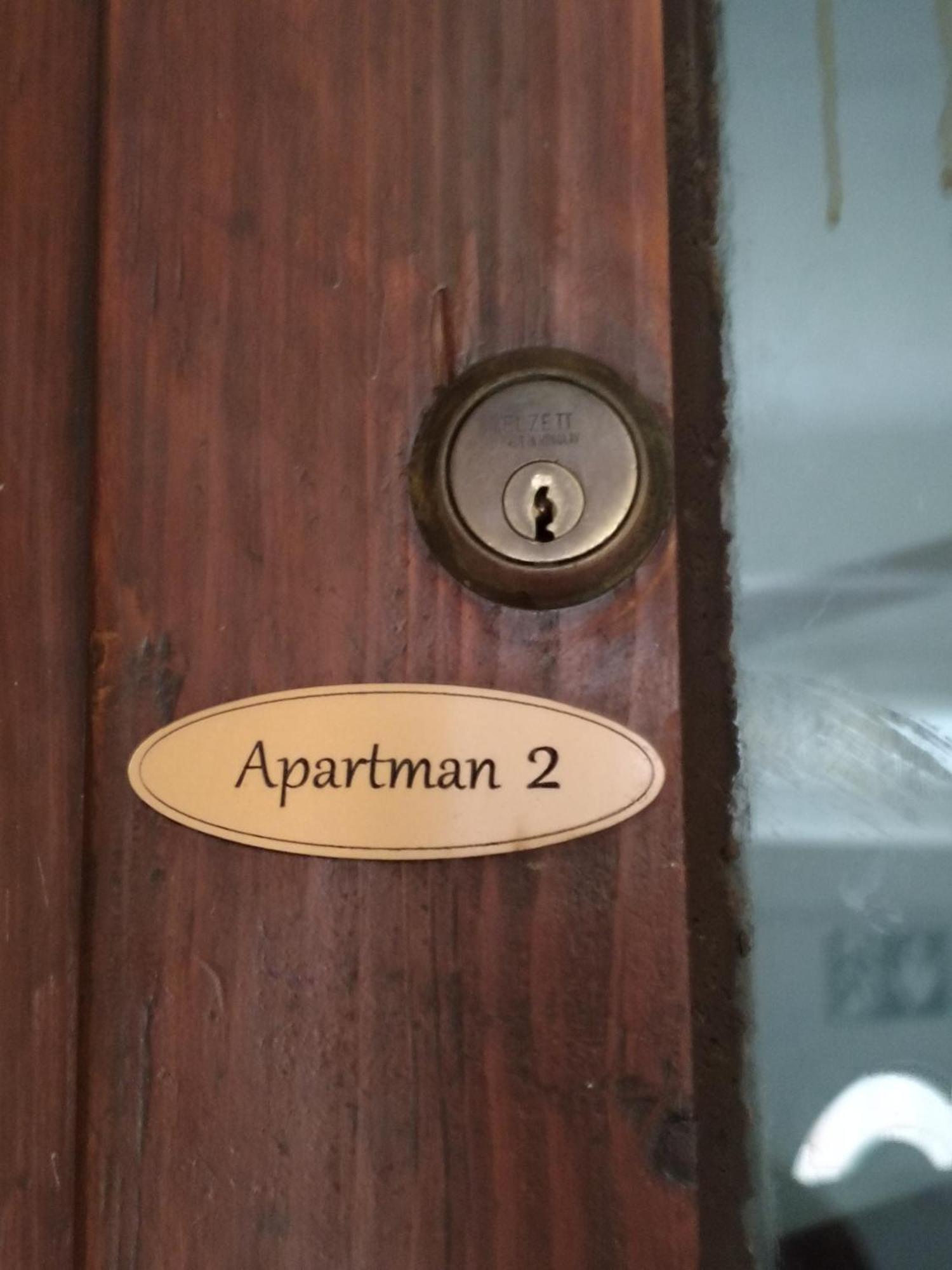 Apartmani Stonewood Zagreb Bilik gambar